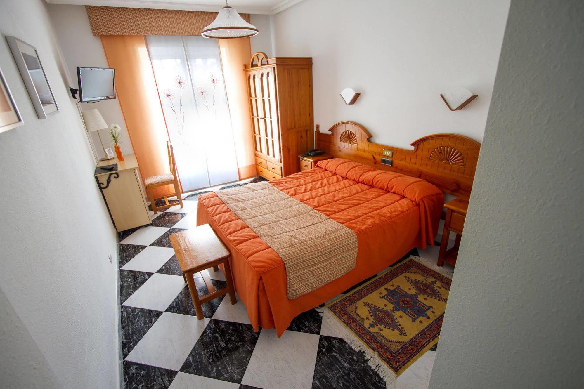 Hotel Mediante Ribadeo Dış mekan fotoğraf